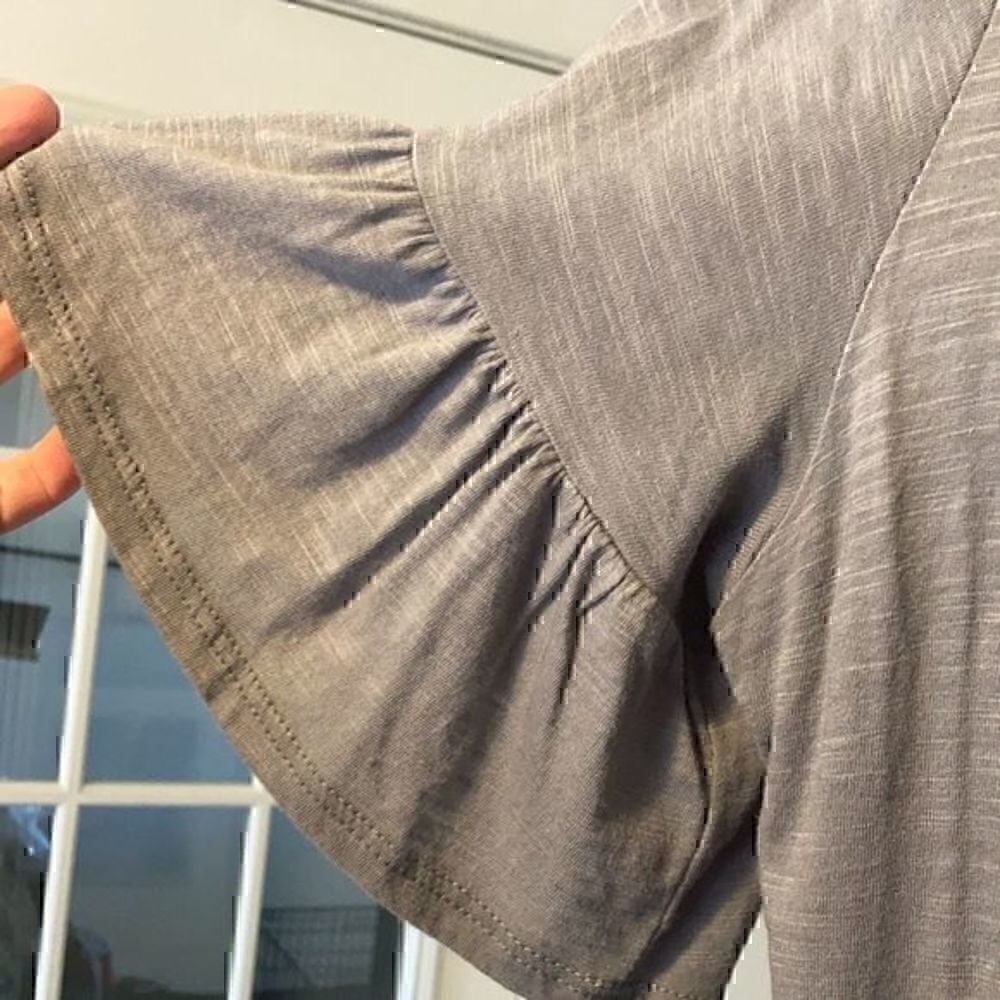 White Birch small flutter sleeve   - Picture 2 of 5